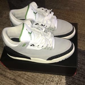 Jordan 3s sz10 good condition